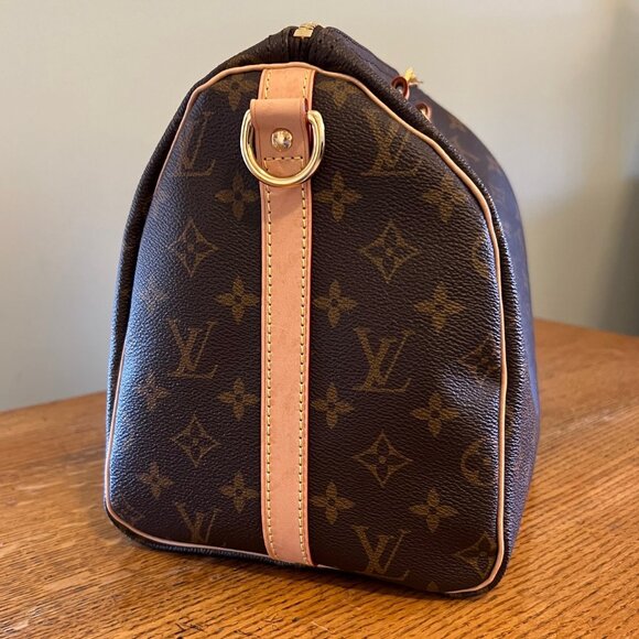 LOUIS VUITTON Speedy 30 Size - Excellent Used Condition - Picture 14 of 16